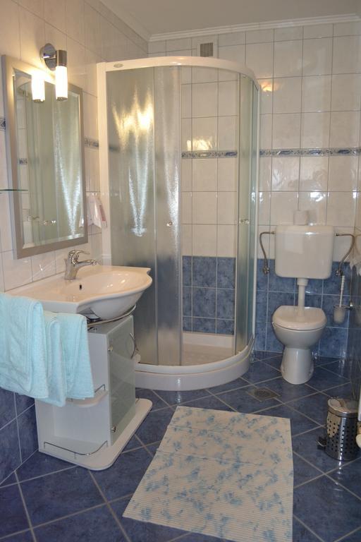 Apartments And Rooms Tavcar Bled Room photo