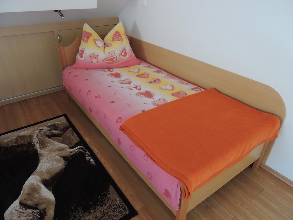Apartments And Rooms Tavcar Bled Room photo